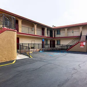Hotel Econo Long I-405 **