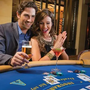 The Mirage & Casino By Suiteness Otel